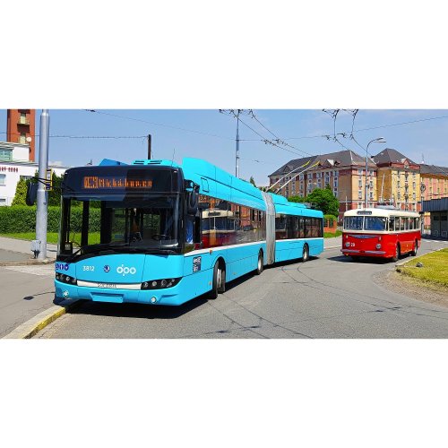 Tasse - Ostrava Oberleitungsbusse Škoda 27Tr Solaris und Škoda 8Tr