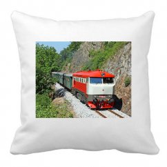 Pillow - 751 "Bardotka" locomotive