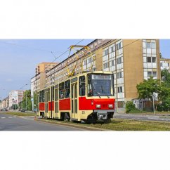 Tasse - Prototyp der Straßenbahn ČKD Tatra KT4D
