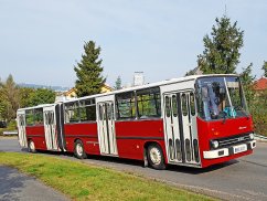 Párna - autóbusz Ikarus 280