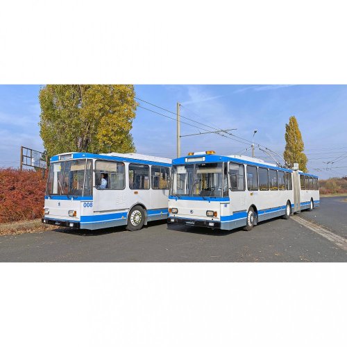 Mug - trolleybuses Škoda 15Tr Chomutov