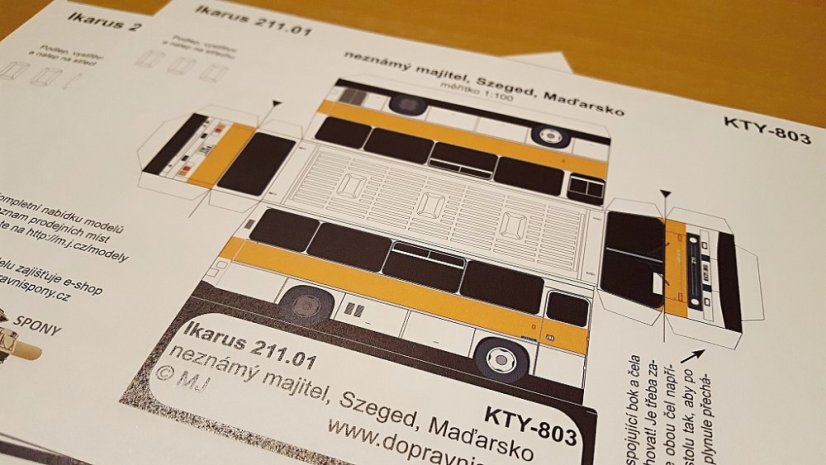 Papírmakettek busz Ikarus 211.01 Szeged
