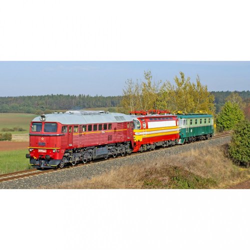 Hrnek - lokomotivy T679, S489 a E699