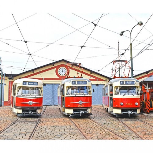 Egéralátét - Prágai villamosok ČKD Tatra T2 és T2R